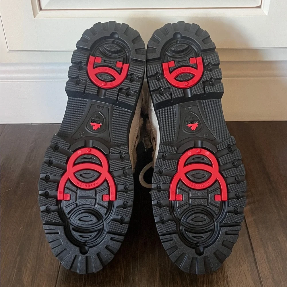 NWT PAJAR Maxine Waterproof Insulated Ice Gripper Boots
